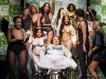 El desfile 'anti Victoria's Secret' El desfile 'anti Victoria's Secret'
