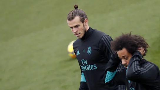 Bale, con Marcelo durante el entrenamiento del Real Madrid Bale, con Marcelo durante el entrenamiento del Real Madrid
