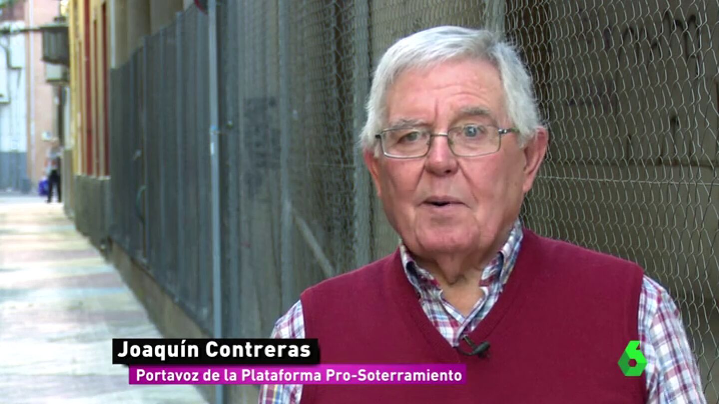 Los 30 a&ntilde;os de lucha de Joaqu&iacute;n contra la desigualdad que generan las v&iacute;as en Murcia: "No hay m&aacute;s opci&oacute;n que soterrar"
