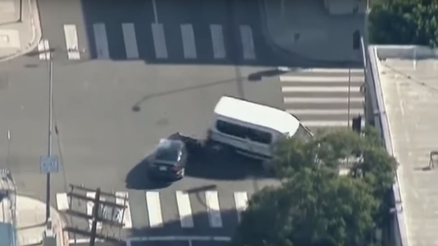 Espectacular persecuci&oacute;n policial en Los &Aacute;ngeles