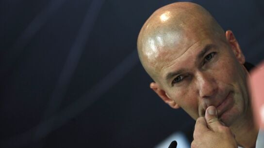 Zidane comparece ante los medios de comunicaci&oacute;n