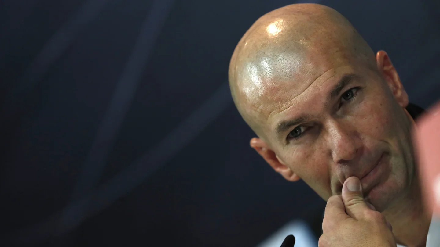 Zidane comparece ante los medios de comunicación Zidane comparece ante los medios de comunicación