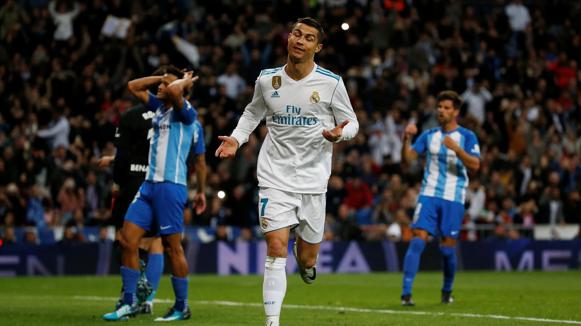 Cristiano Ronaldo celebra su gol de penalti contra el Málaga