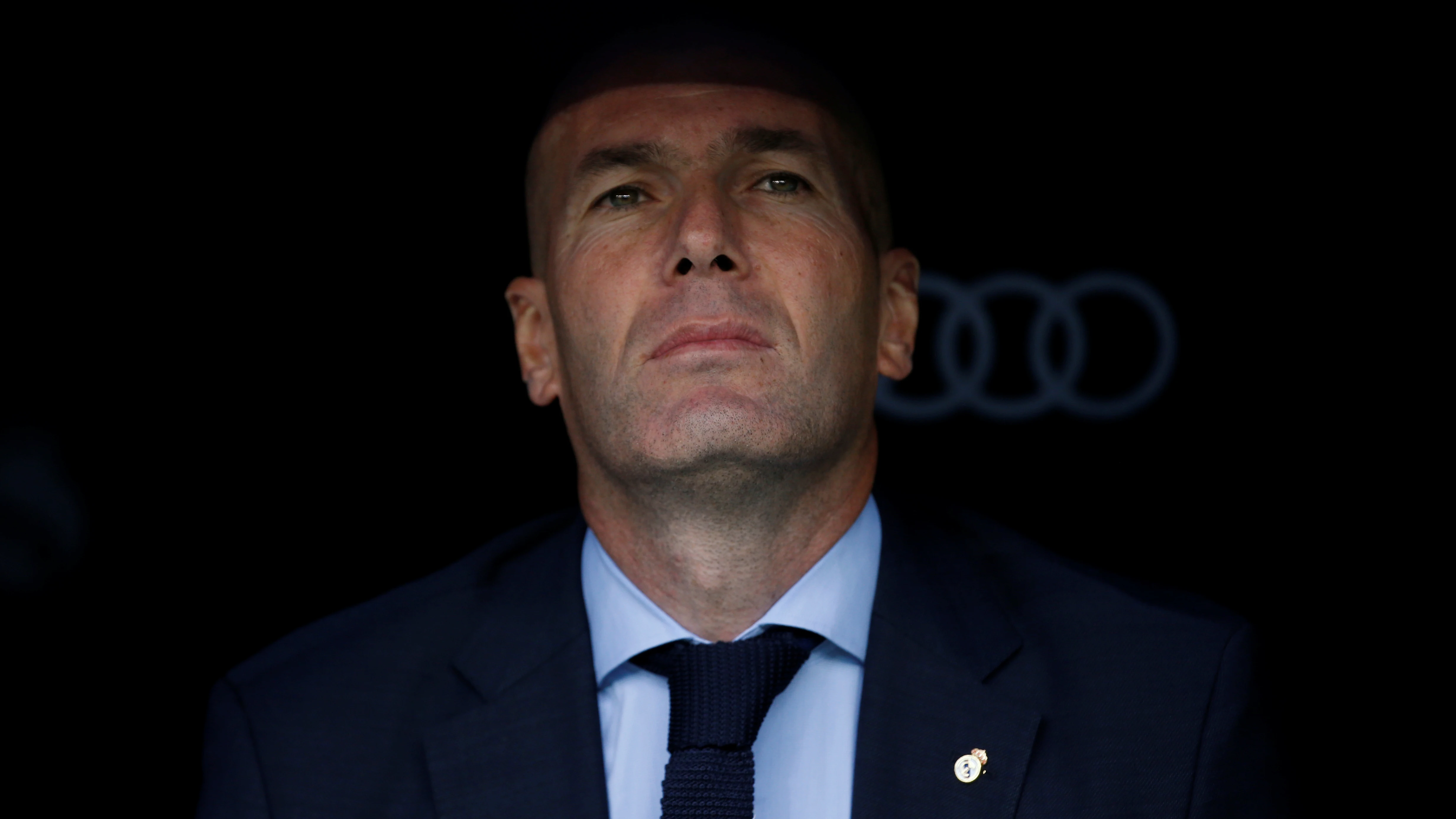 Zidane, durante el partido contra el Málaga Zidane, durante el partido contra el Málaga