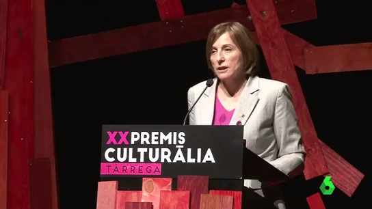 Carme Forcadell: "Tened presente que el futuro de este país está en las manos de los catalanes y las catalanas" Carme Forcadell: "Tened presente que el futuro de este país está en las manos de los catalanes y las catalanas"