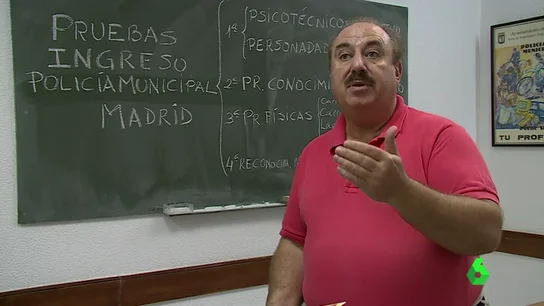 Preparador de oposiciones de Policía Preparador de oposiciones de Policía