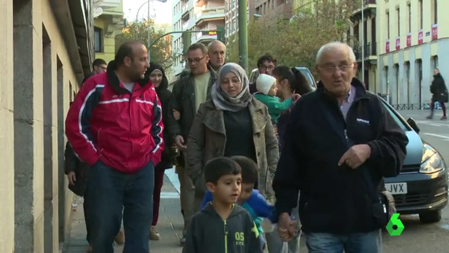 La última familia española bajo el dominio del Dáesh llega a España La última familia española bajo el dominio del Dáesh llega a España