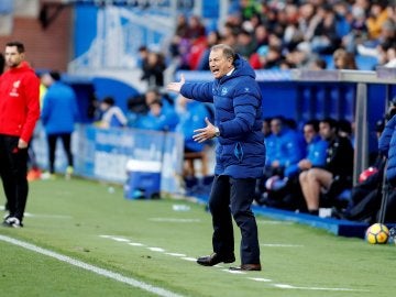 Gianni De Biasi, en un partido del Alavés Gianni De Biasi, en un partido del Alavés