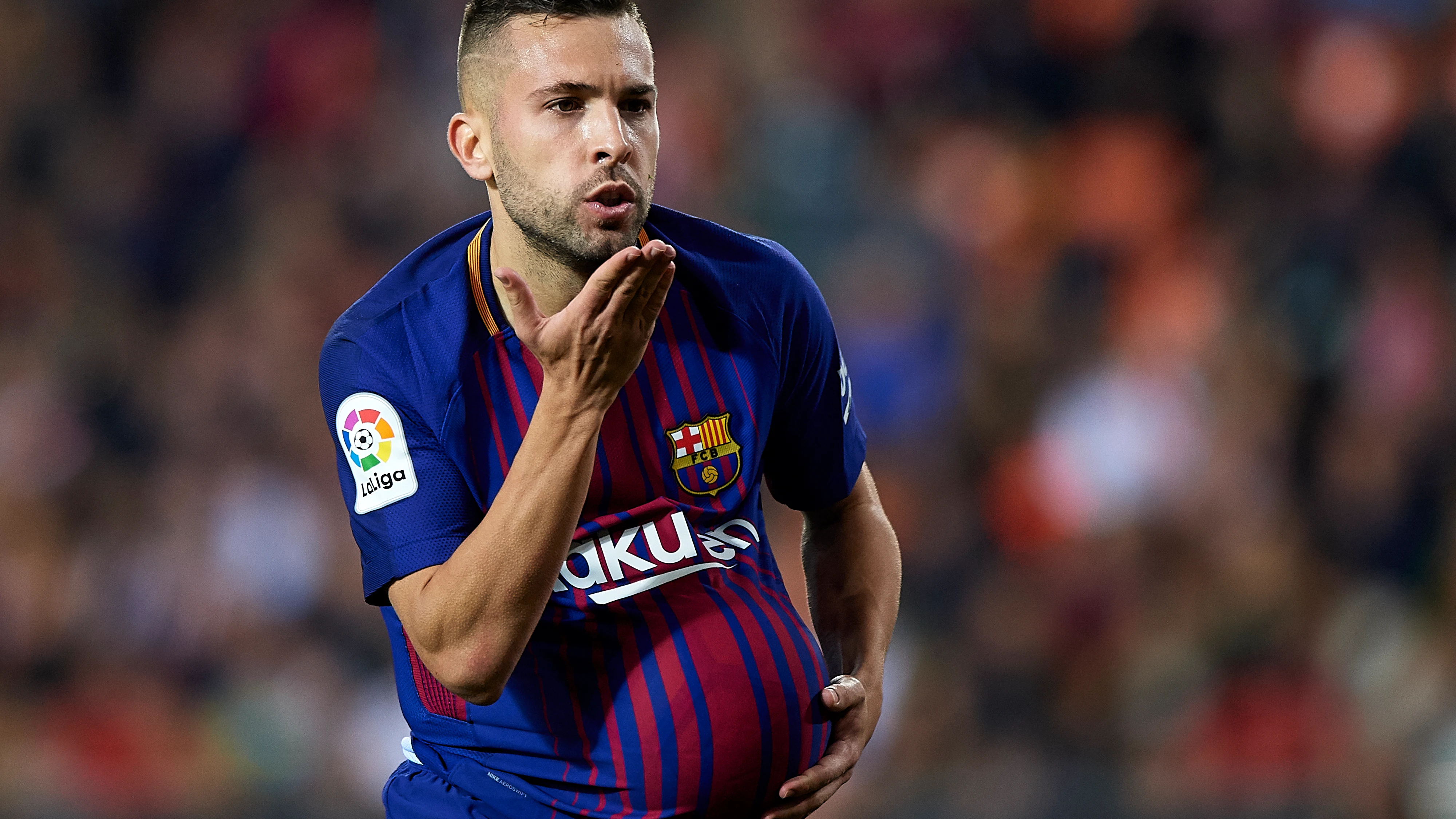 Jordi Alba celebra su gol con el Barcelona