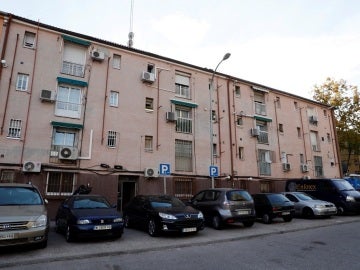 Vista del edificio donde encontraron el cuerpo de un hombre momificado cuando iba a ser desahuciado Vista del edificio donde encontraron el cuerpo de un hombre momificado cuando iba a ser desahuciado
