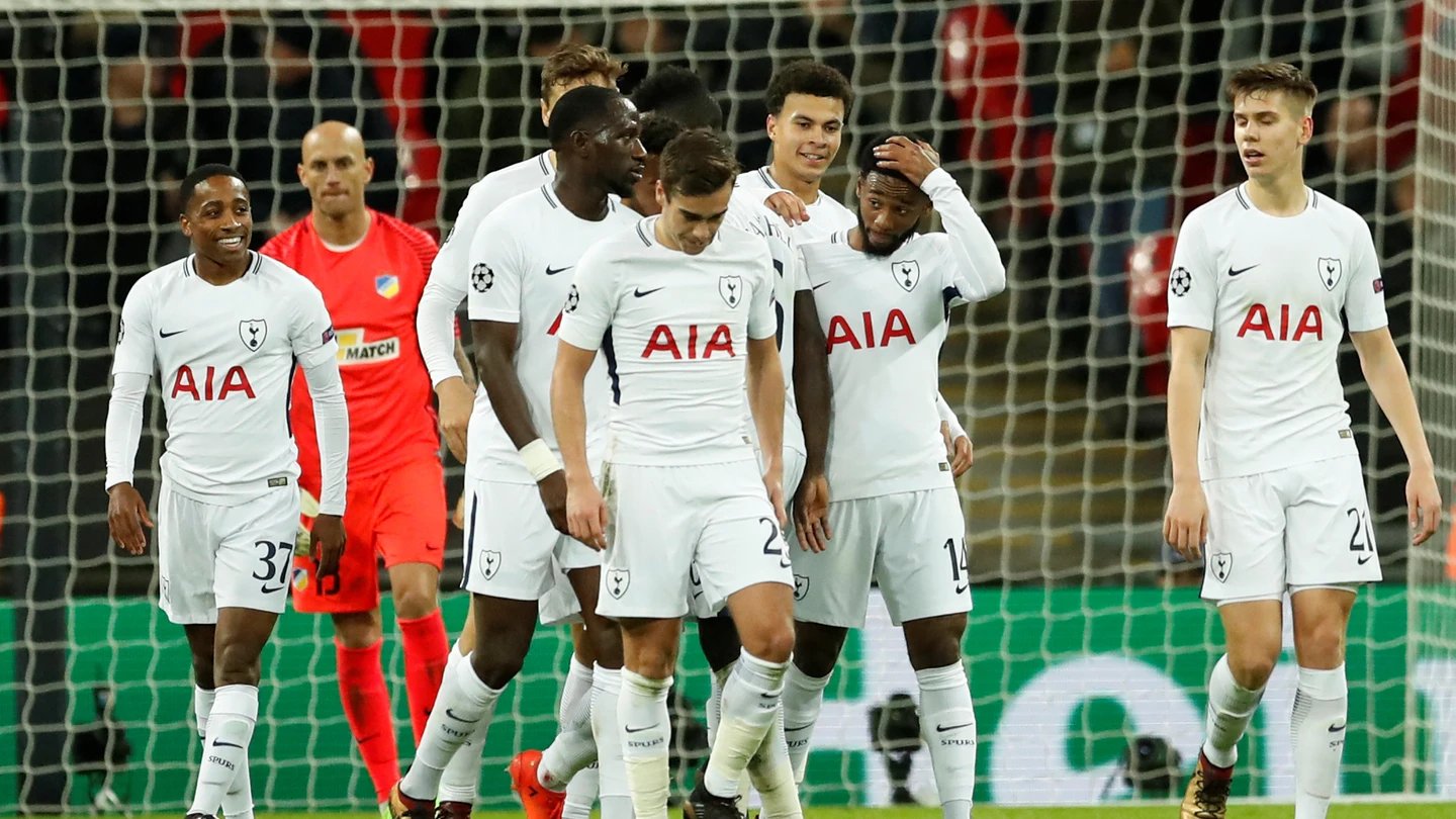 Los jugadores del Tottenham celebran un gol Los jugadores del Tottenham celebran un gol
