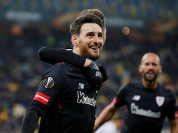 Aduriz celebra su gol contra el Zorya Aduriz celebra su gol contra el Zorya