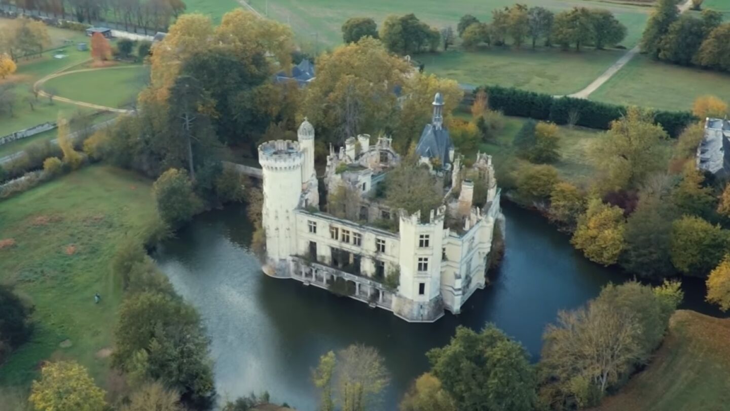 Castillo de la Mothe-Chandeniers