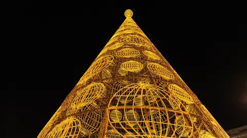 árbol de Navidad en Madrid árbol de Navidad en Madrid