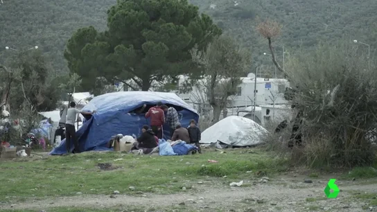 Los refugiados viven hacinados en el campo de Moria, en Lesbos, Grecia Los refugiados viven hacinados en el campo de Moria, en Lesbos, Grecia