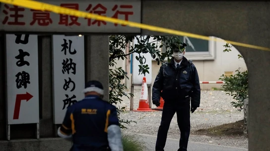 Mueren tres personas en un ataque con katanas en un santuario sintoísta de Tokio Mueren tres personas en un ataque con katanas en un santuario sintoísta de Tokio