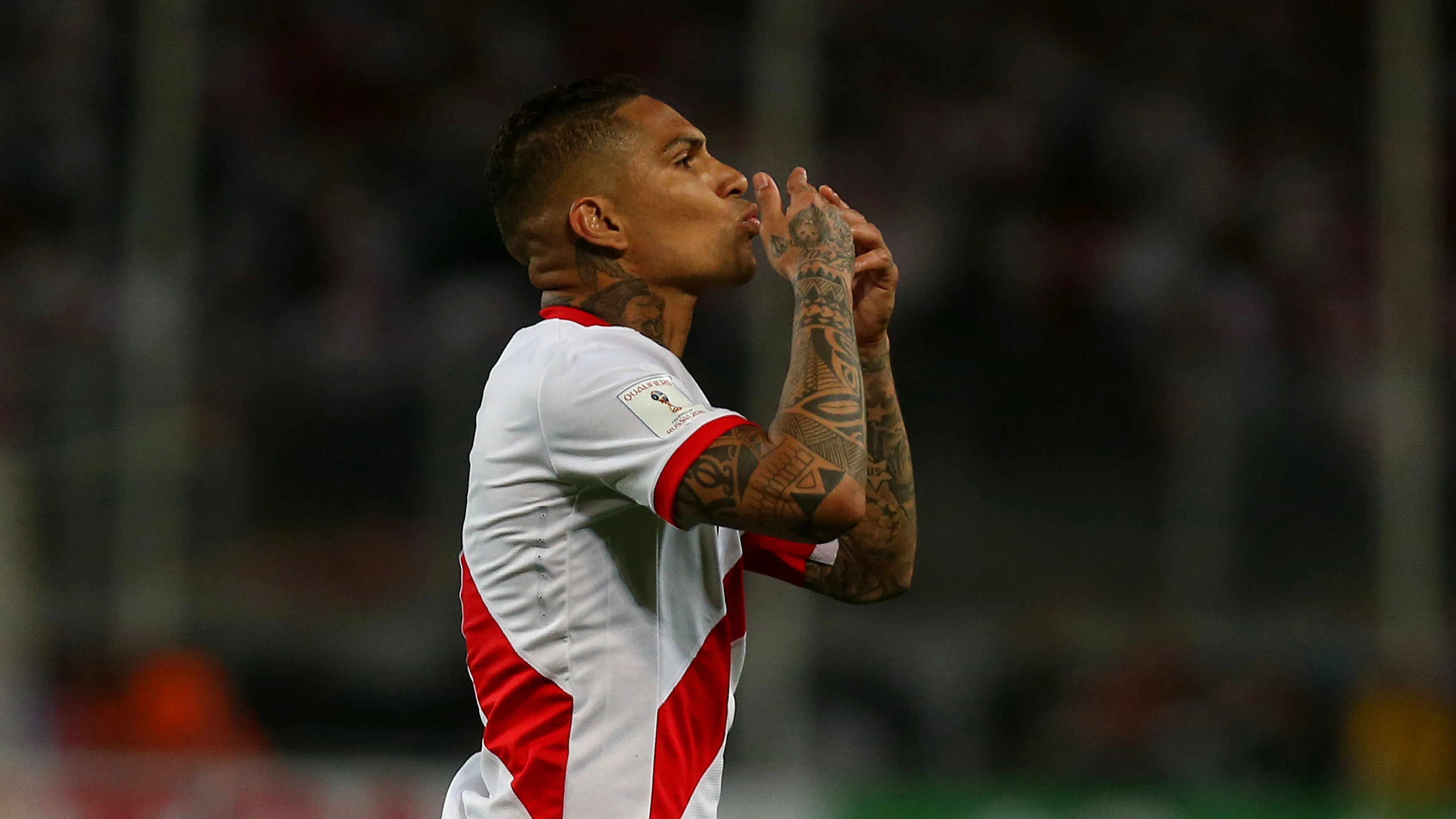 Paolo Guerrero, en un partido con Perú