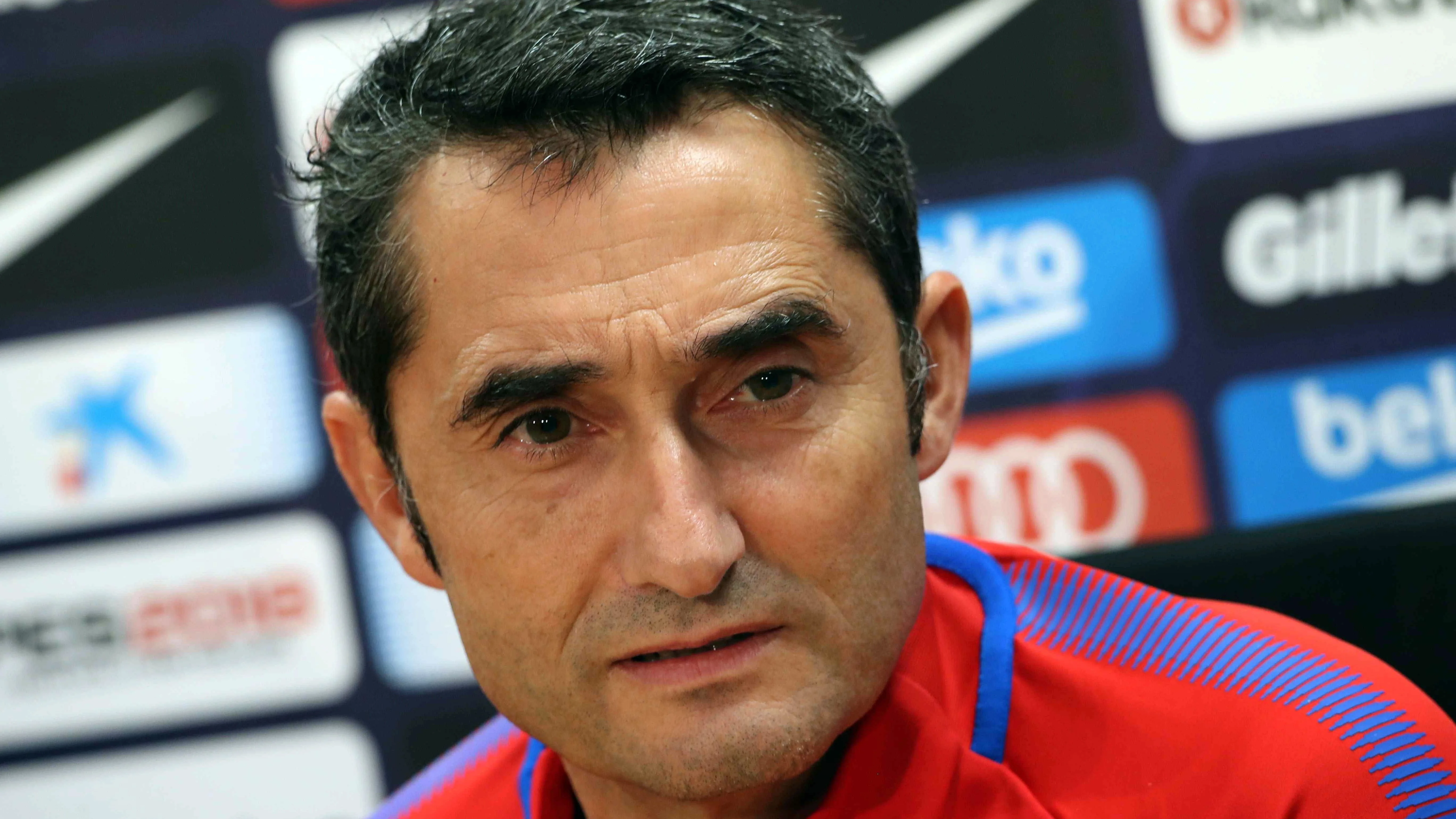 Valverde habla antes del partido con el Villarel