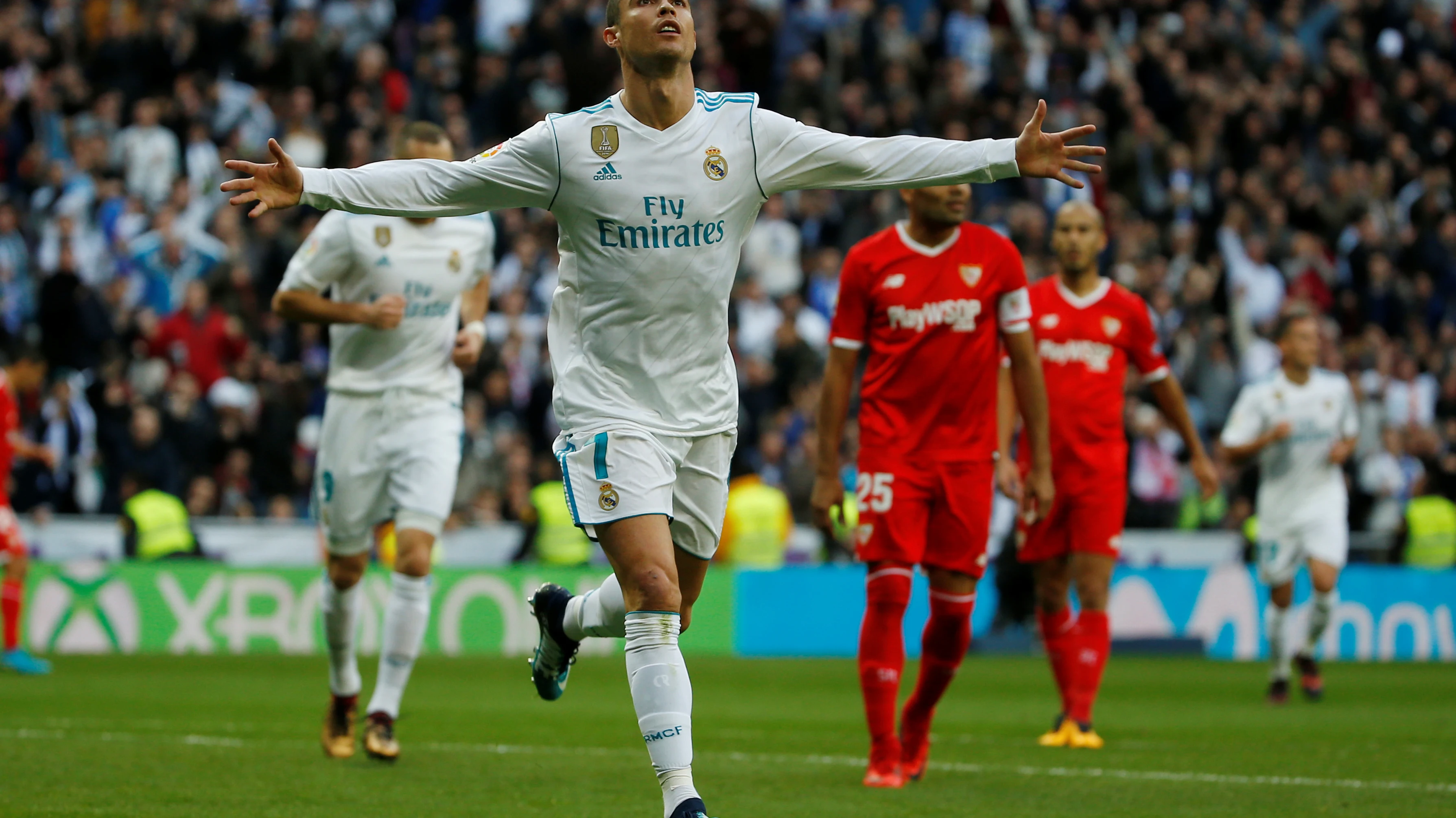 Cristiano Ronaldo celebra uno de sus goles en el Santiago Bernabéu