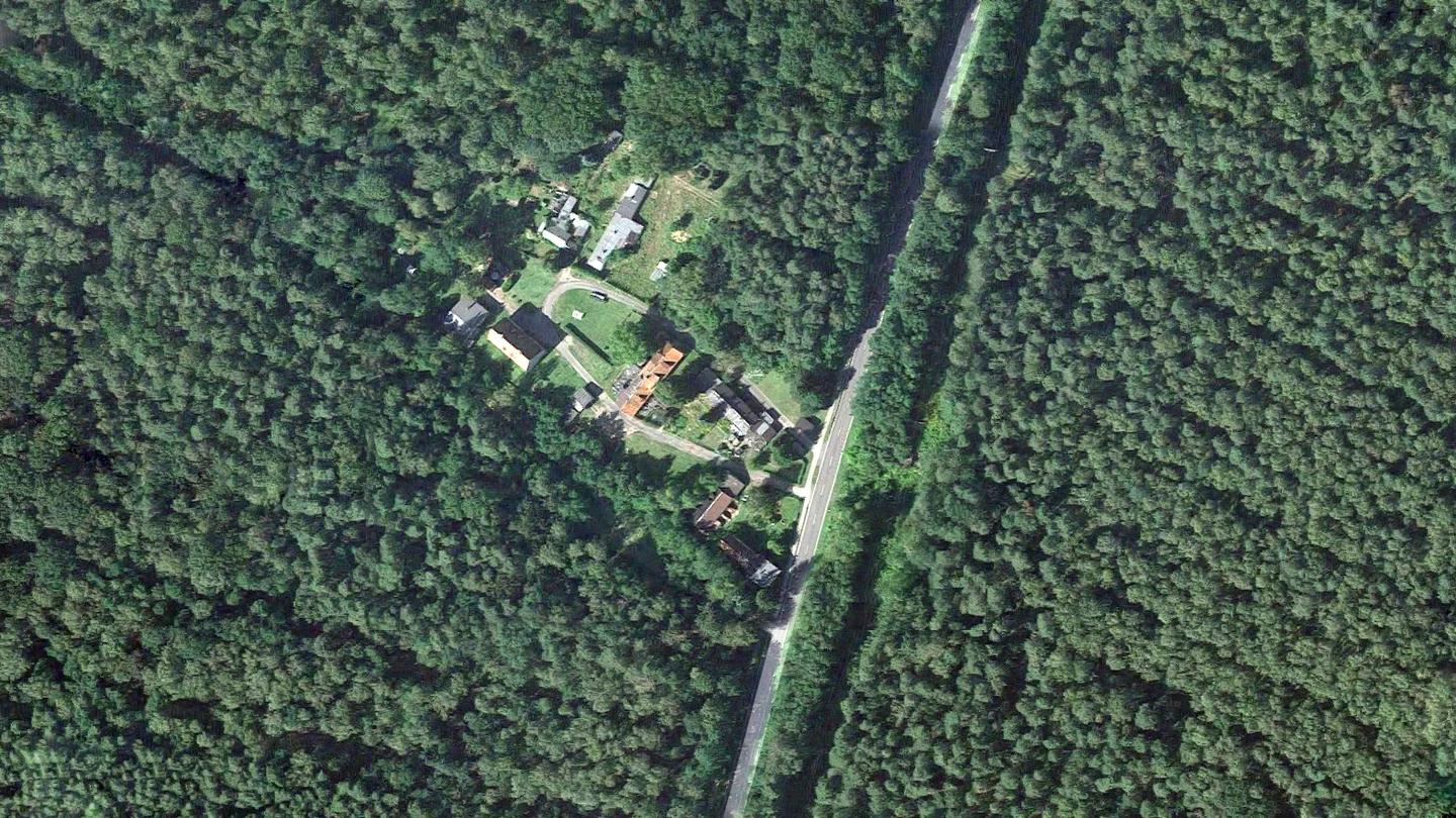 Imagen de satélite de Alwine, la aldea alemana subastada por 140.000 euros Imagen de satélite de Alwine, la aldea alemana subastada por 140.000 euros