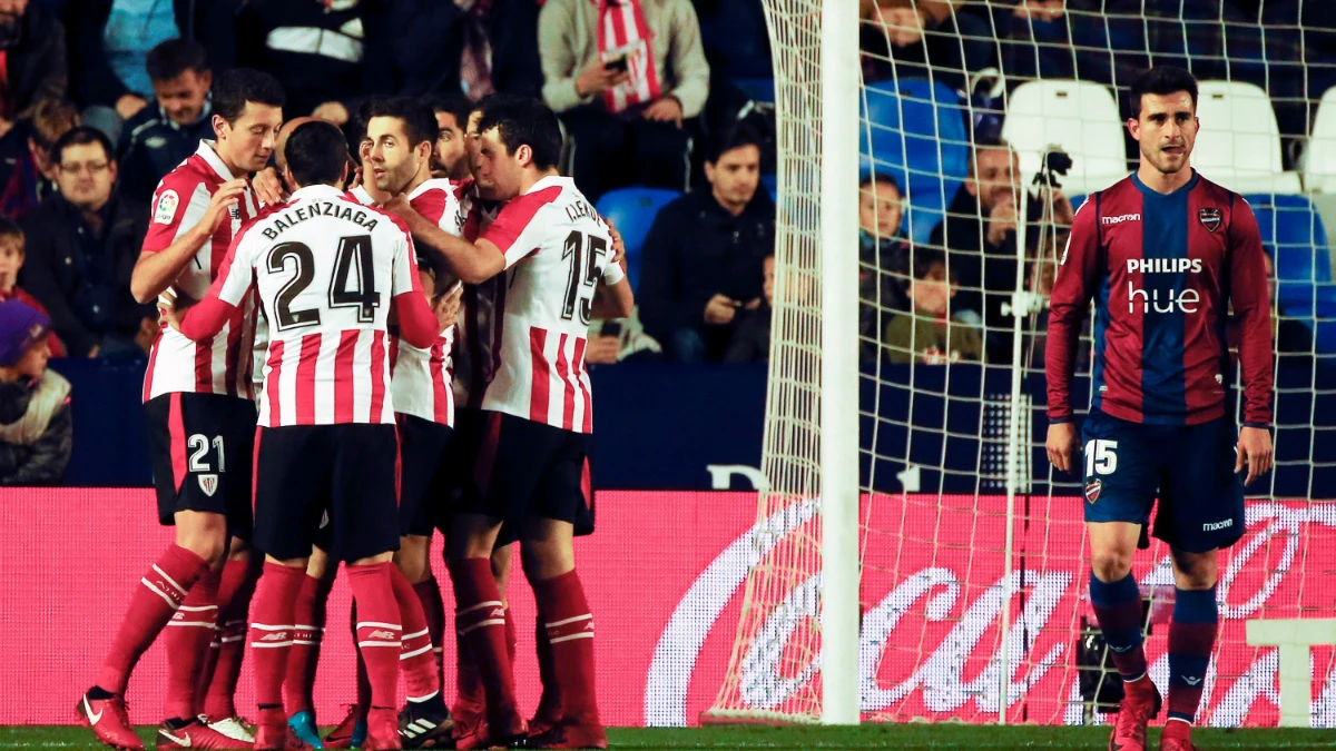 El Athletic celebra un gol contra el Levante