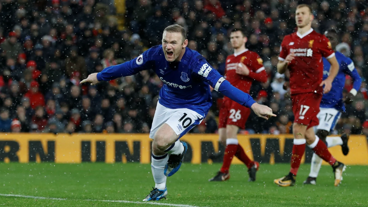 Rooney marca un gol ante el Liverpool Rooney marca un gol ante el Liverpool