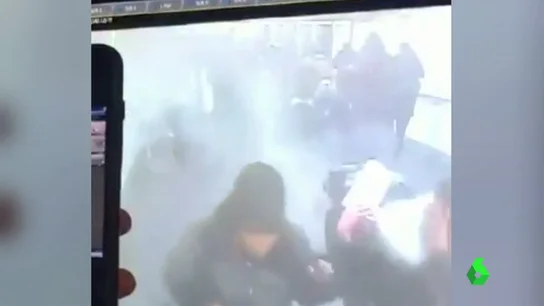 La explosión de la estación de autobús de Nueva York, captada por las cámaras La explosión de la estación de autobús de Nueva York, captada por las cámaras