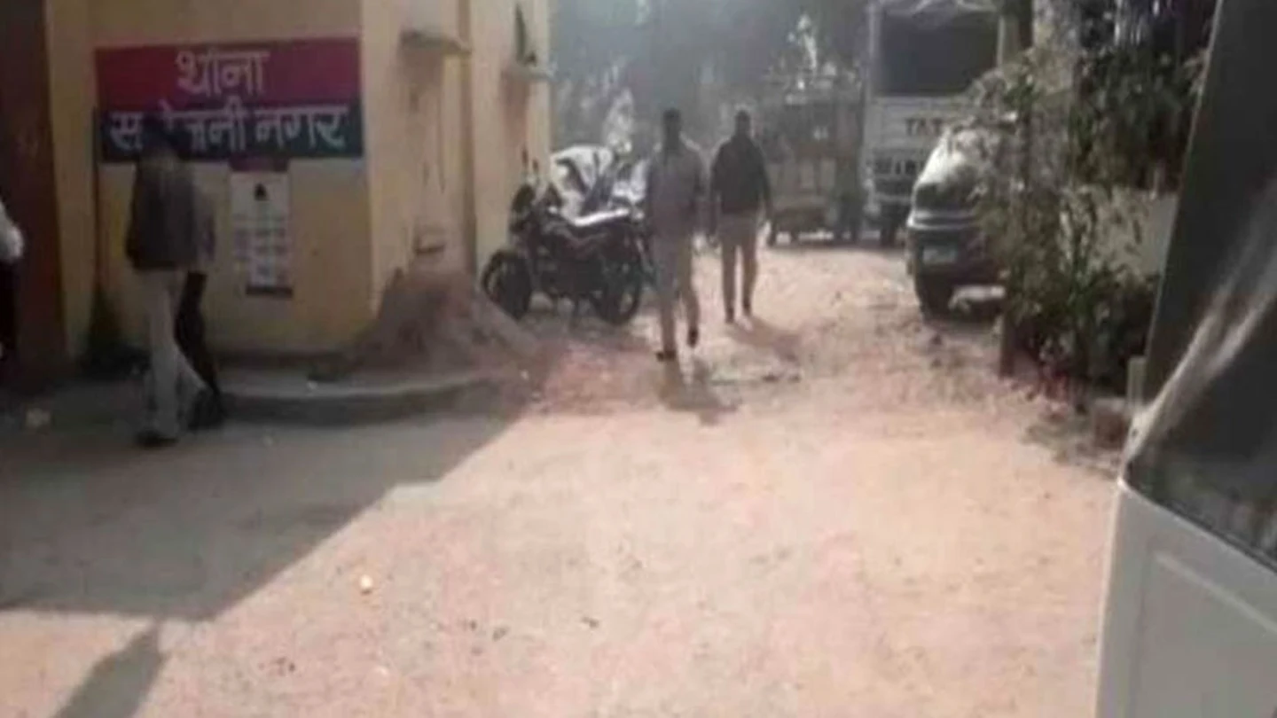 Una joven fue violada dos veces en la misma noche en la India. Una joven fue violada dos veces en la misma noche en la India.