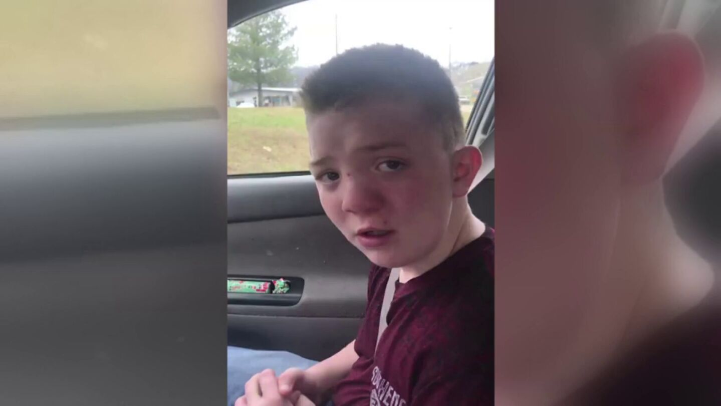 V&Iacute;DEO REEMPLAZO | Keaton Jones, de v&iacute;ctima de bullying en la escuela a invitado especial en grandes eventos de Hollywood