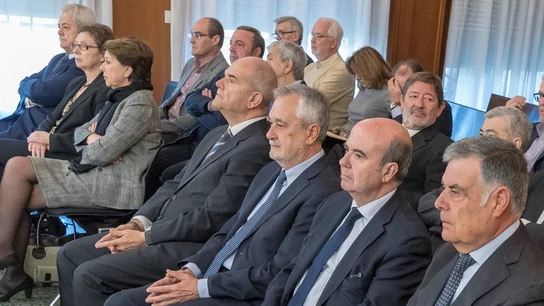 Manuel Chaves y José Antonio Griñán en el juicio de los ERE Manuel Chaves y José Antonio Griñán en el juicio de los ERE