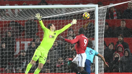Lukaku remata de cabeza para firmar el gol de la victoria ante el Bournemouth Lukaku remata de cabeza para firmar el gol de la victoria ante el Bournemouth