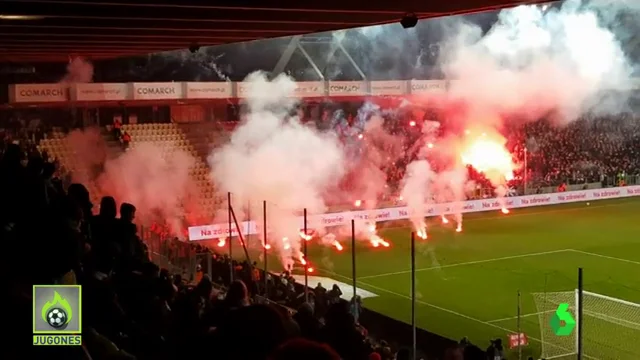 TREMENDA PELEA EN EL DERBI DE CRACOVIA