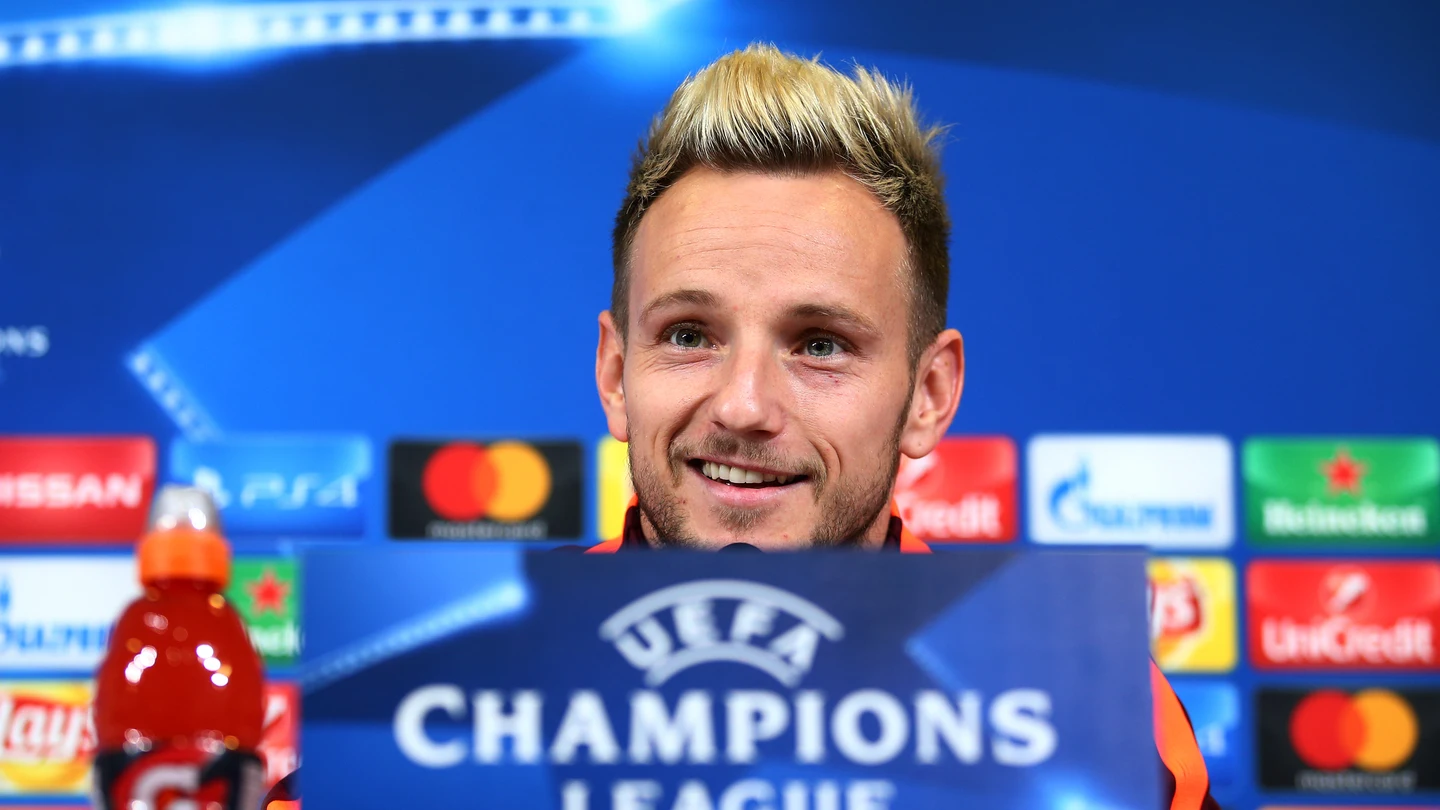 Rakitic, en rueda de prensa Rakitic, en rueda de prensa