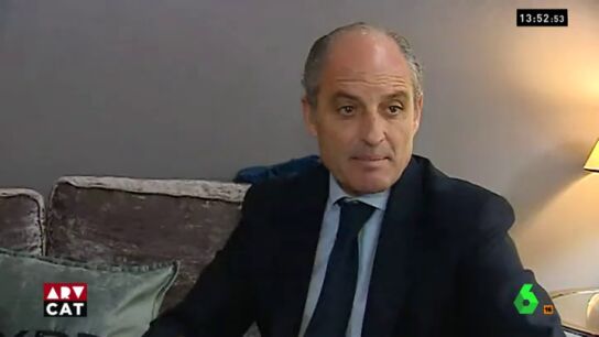 Francisco Camps habla ante los medios de comunicaci&oacute;n