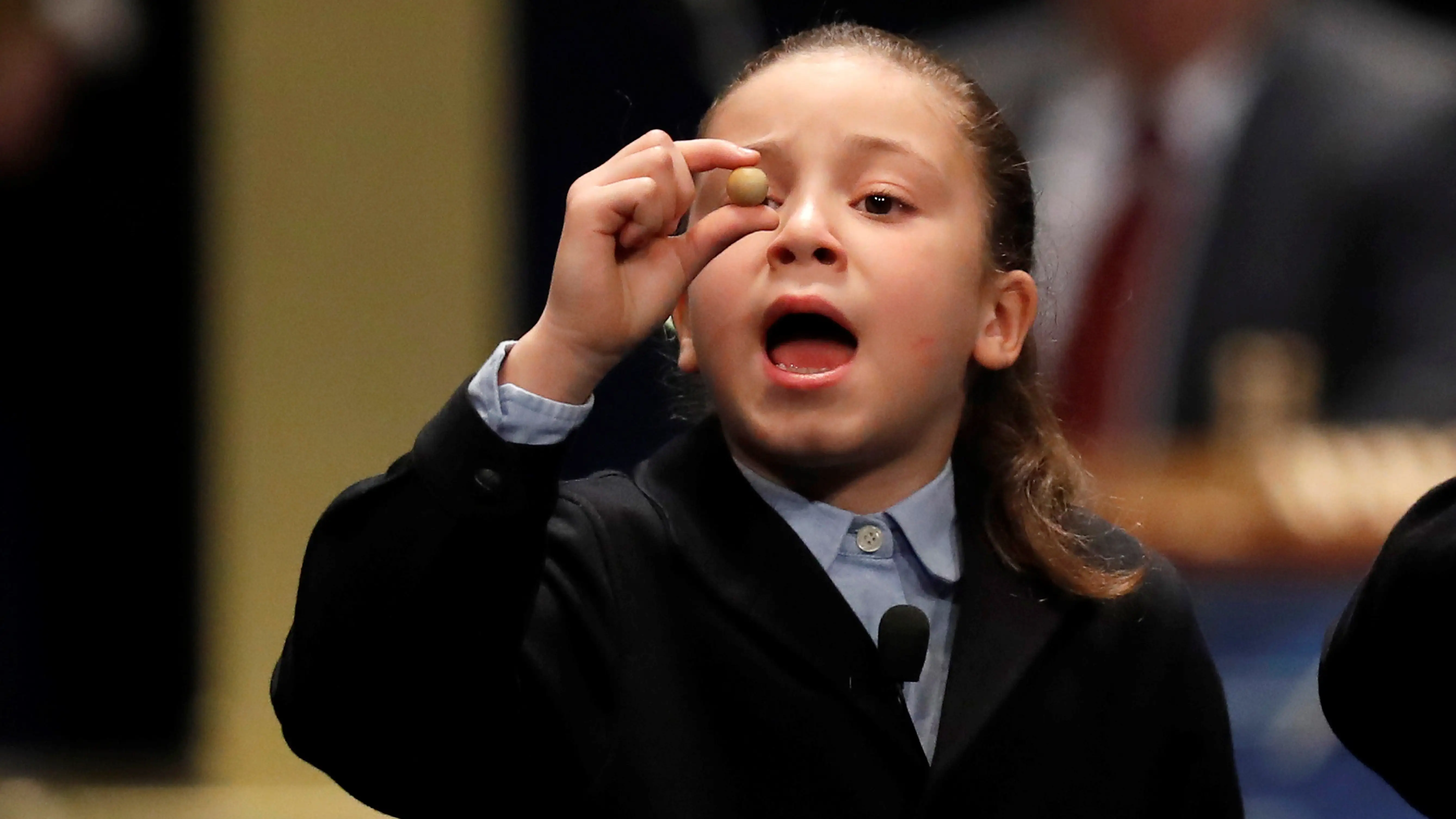 Aya, una niña del Colegio de San Ildefonso