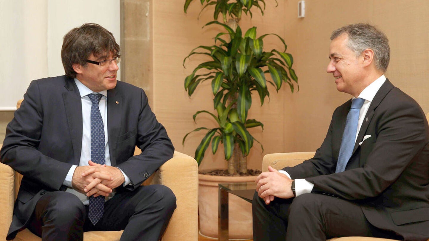Puigdemont e &Iacute;&ntilde;igo Urkullu