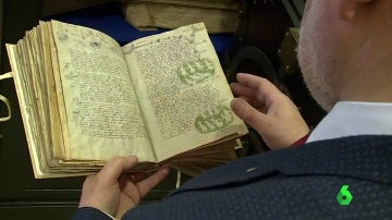 Creado por Da Vinci o por extraterrestres: el Manuscrito Voynich, uno de los mayores enigmas de la historia de la humanidad