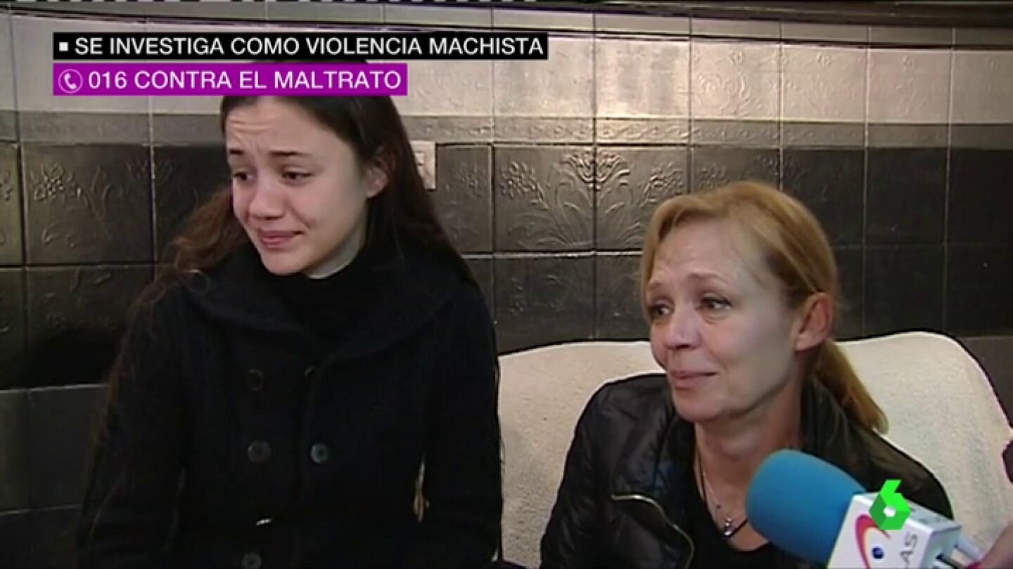 La hermana y la madre de Andrea, la joven fallecida en Benic&agrave;ssim