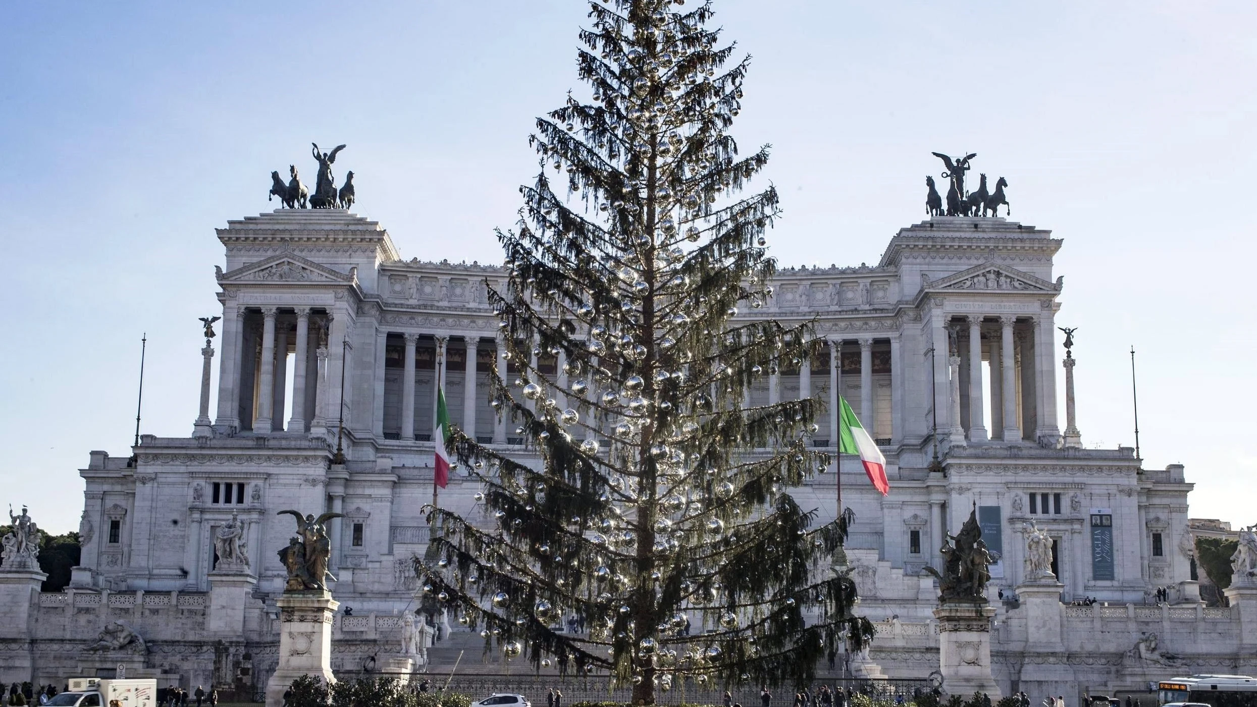 Árbol de Navidad muerto en Roma