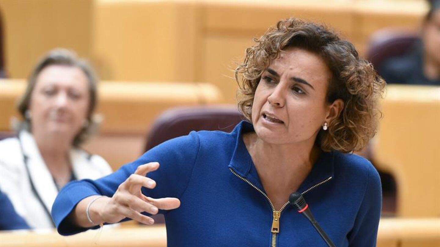 La ministra de Sanidad, Dolors Montserrat
