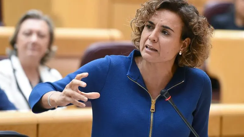 La ministra de Sanidad, Dolors Montserrat