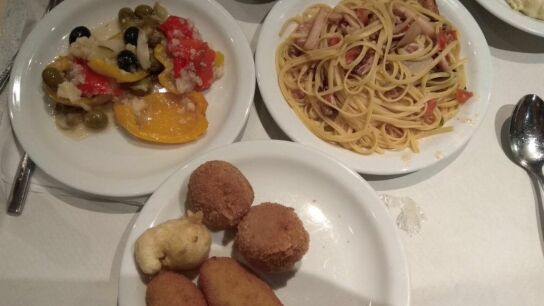 Men&uacute; de Nochebuena de los Polic&iacute;as en Catalu&ntilde;a