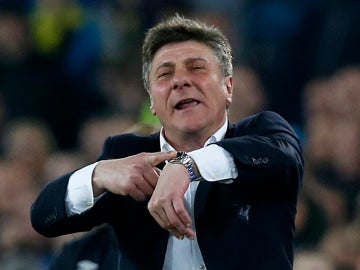 Mazzarri, durante un partido Mazzarri, durante un partido