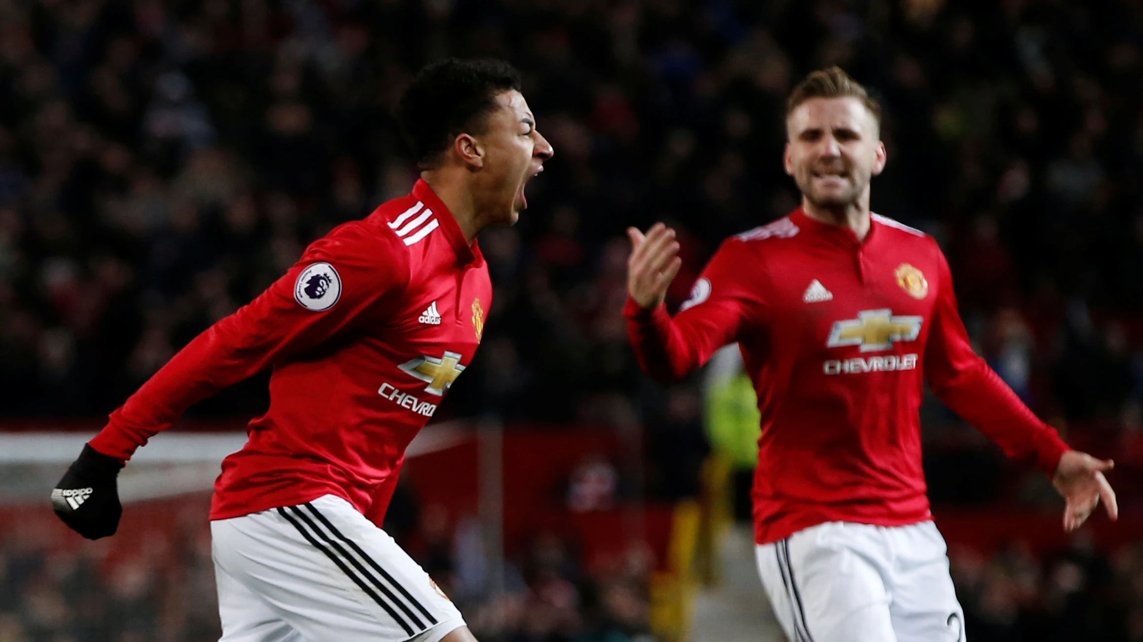 Lingard celebra su doblete ante el Burnley