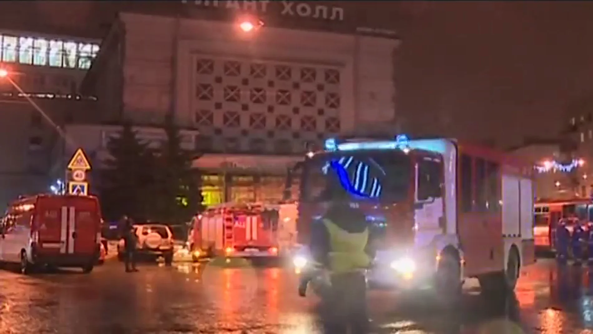 Al menos diez heridos en una explosión en un supermercado de San Petersburgo