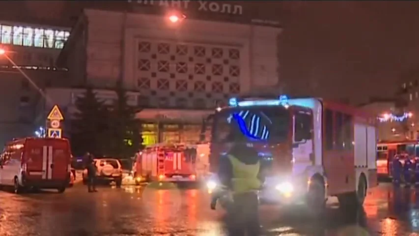 Al menos diez heridos en una explosión en un supermercado de San Petersburgo Al menos diez heridos en una explosión en un supermercado de San Petersburgo