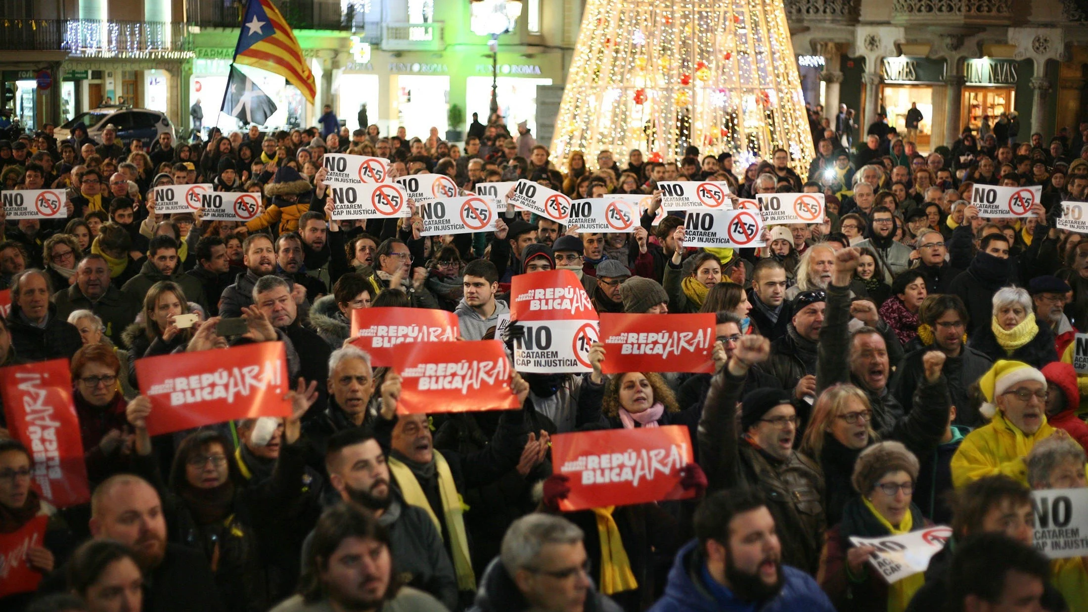 Protesta en apoyo a los concejales de la CUP de Reus