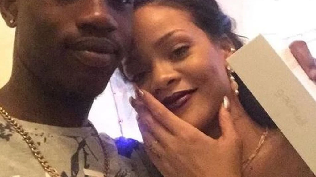 Rihanna y su primo asesinado Tavon Kaiseen Alleyne