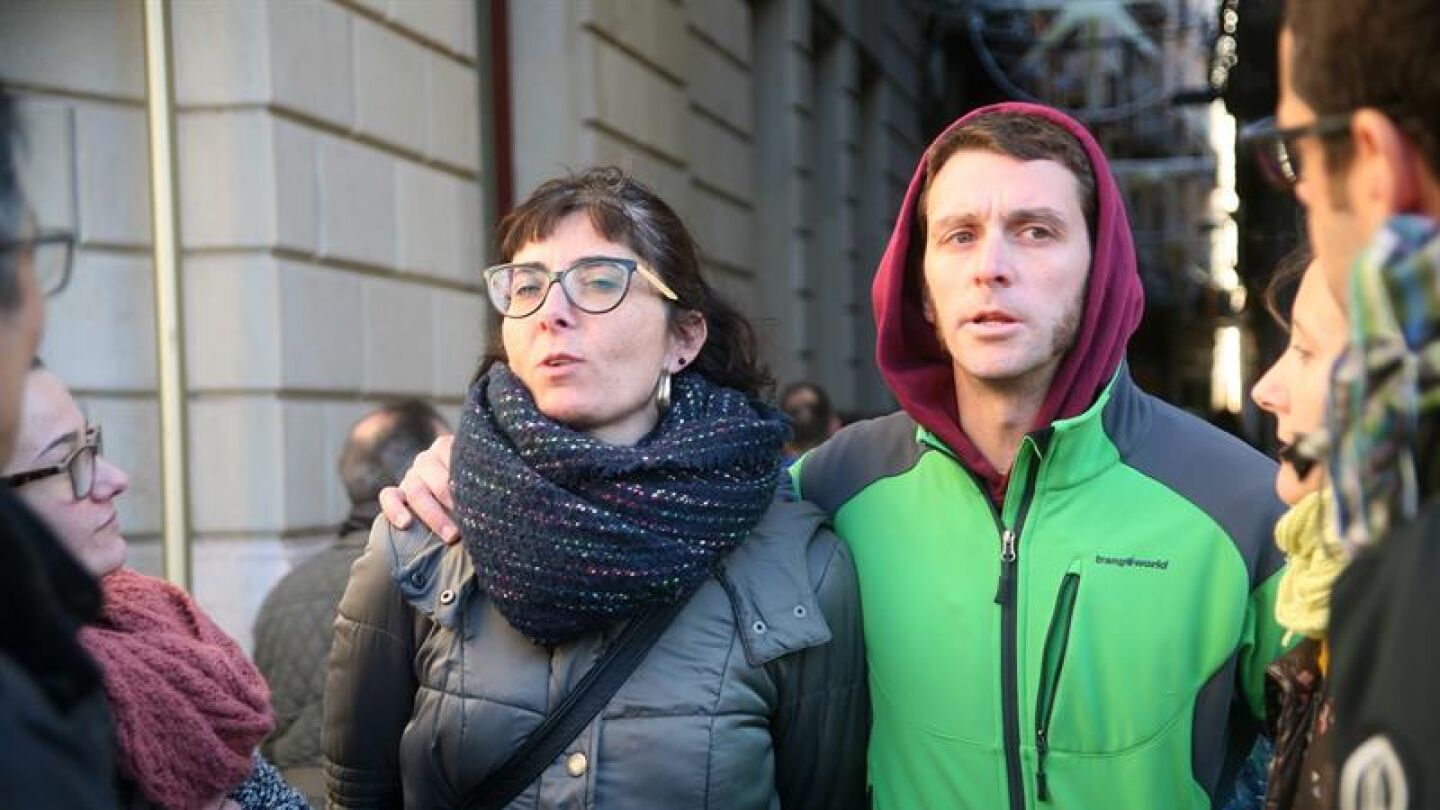 Los concejales de la CUP de Reus (Tarragona) Marta Llorens y Oriol Ciurana