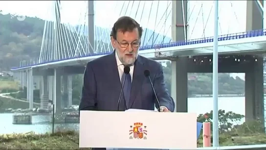 Rajoy cierra el año 2017 con un nuevo lapsus: "Les deseo a todos ustedes lo mejor para 2016, que falta nos hace a todos" Rajoy cierra el año 2017 con un nuevo lapsus: "Les deseo a todos ustedes lo mejor para 2016, que falta nos hace a todos"